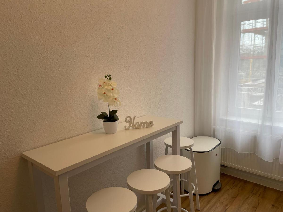 Lucky Stays Ls07 - Vollausstattung - Zentrum - Aufzug - Grosse Kueche - 2 Zimmer - Smart-Tv Magdeburg Exteriör bild